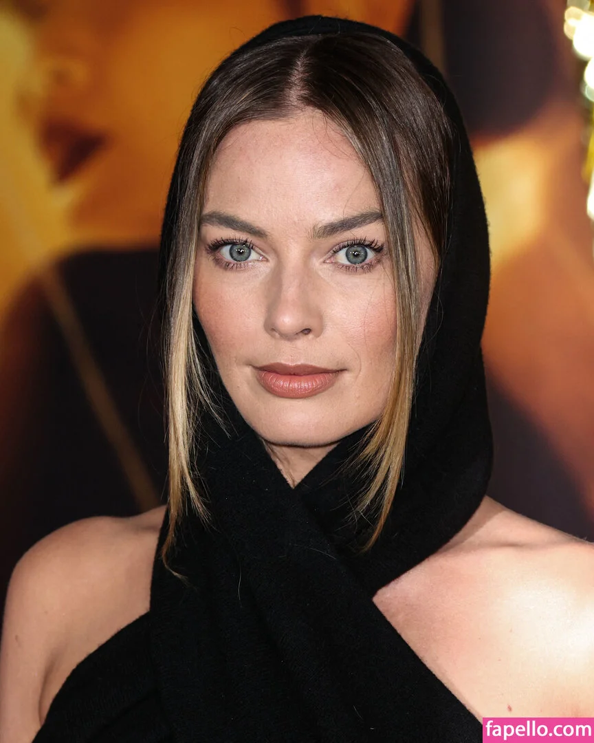 Margot Robbie Onlyfans Photo Gallery 