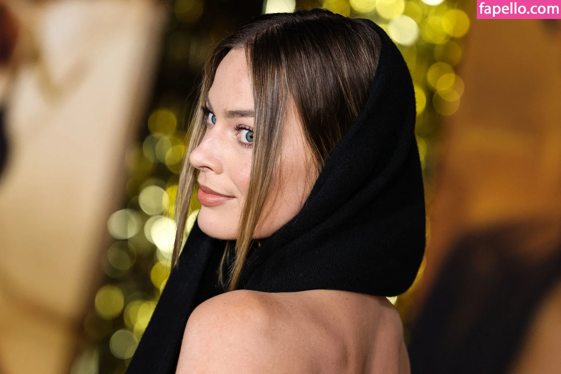 Margot Robbie Onlyfans Photo Gallery 