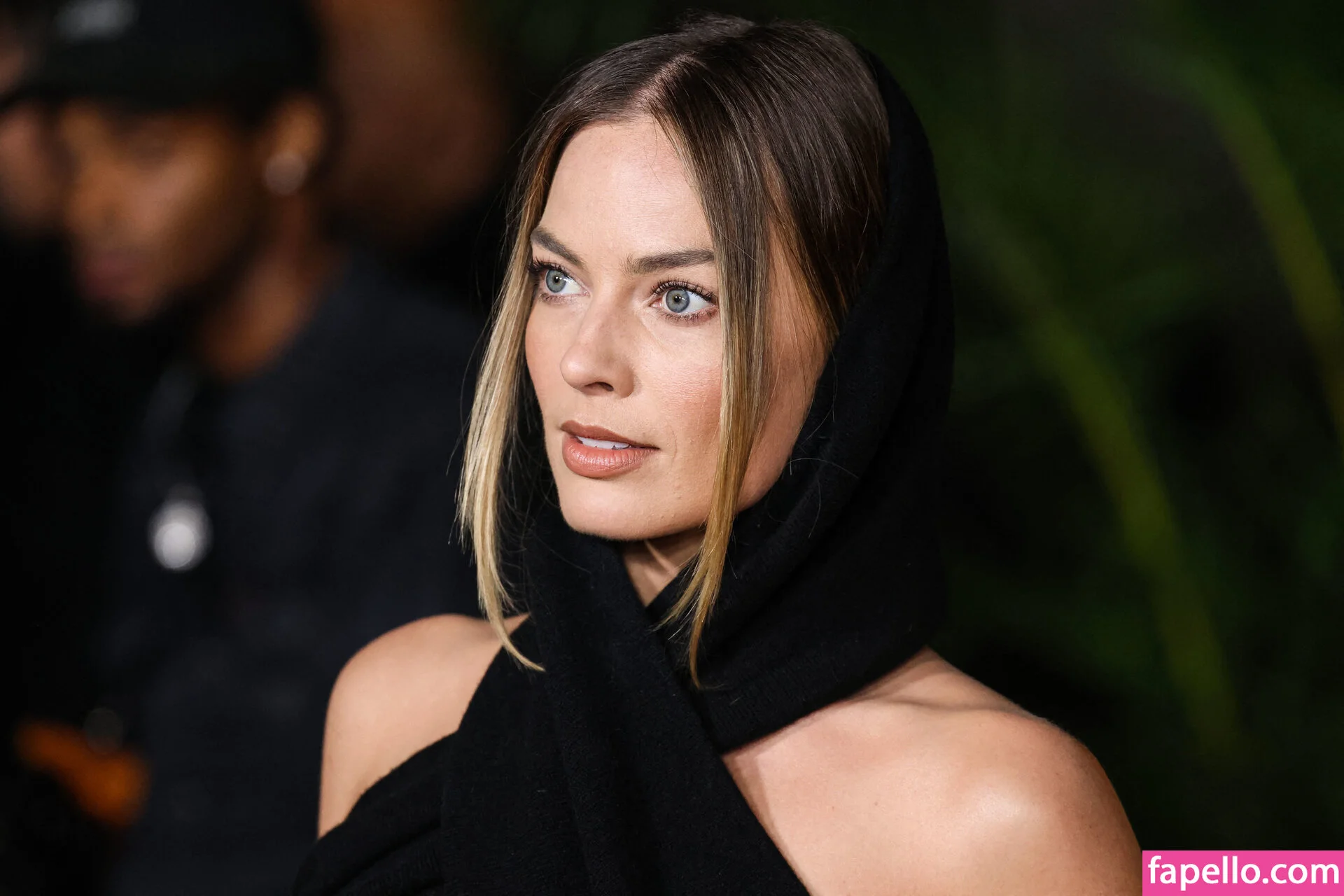 Margot Robbie Onlyfans Photo Gallery 