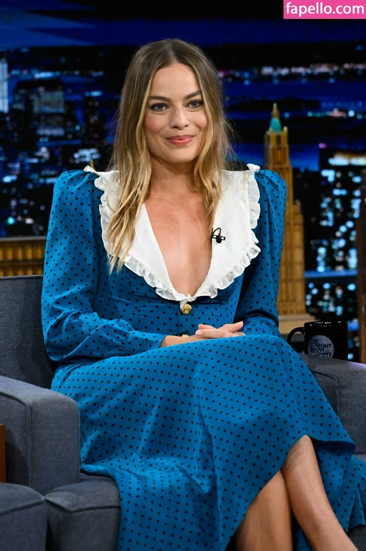 Margot Robbie Onlyfans Photo Gallery 