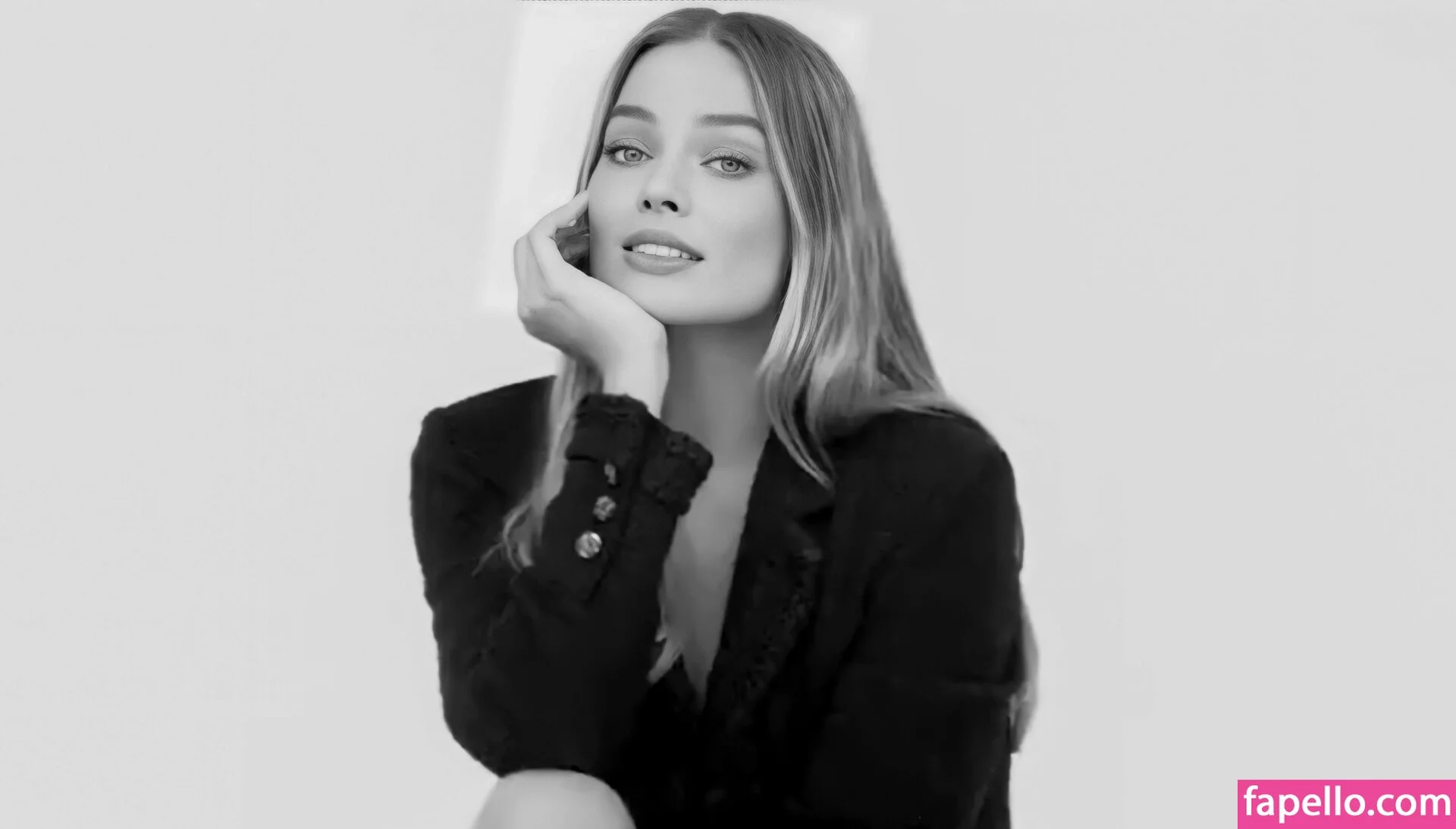 Margot Robbie Onlyfans Photo Gallery 