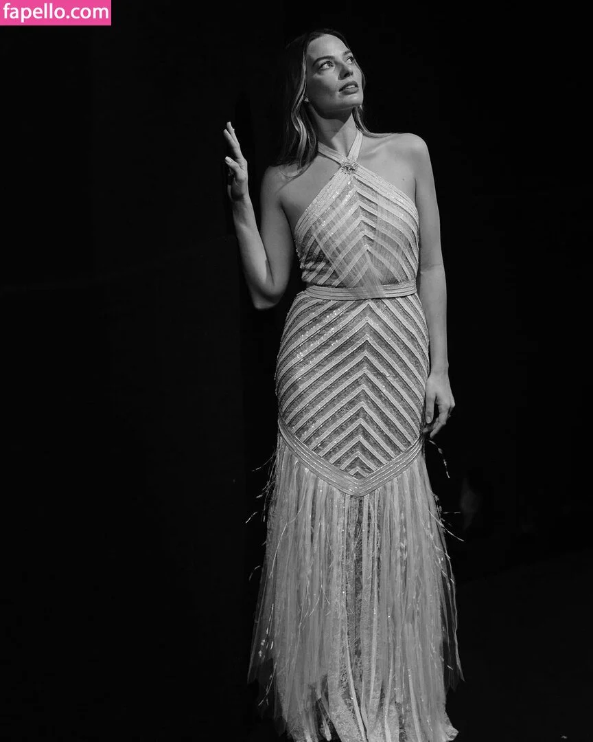 Margot Robbie Onlyfans Photo Gallery 