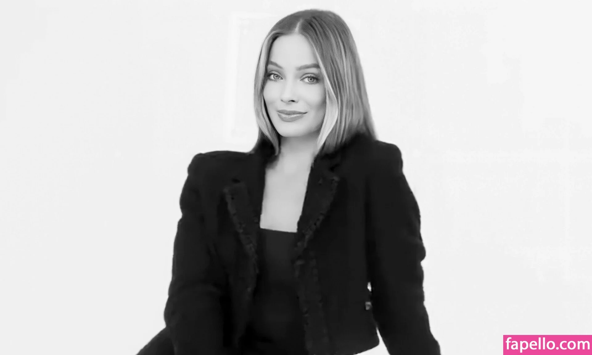 Margot Robbie Onlyfans Photo Gallery 