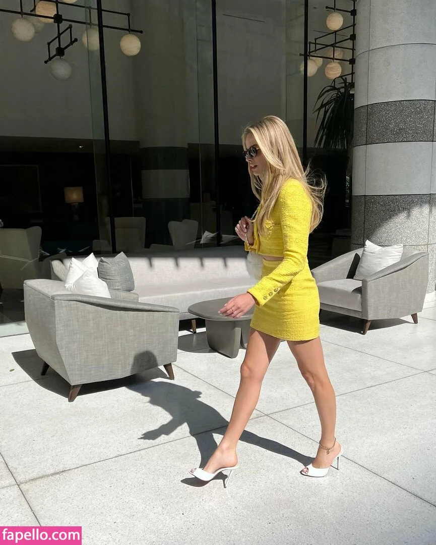 Margot Robbie Onlyfans Photo Gallery 