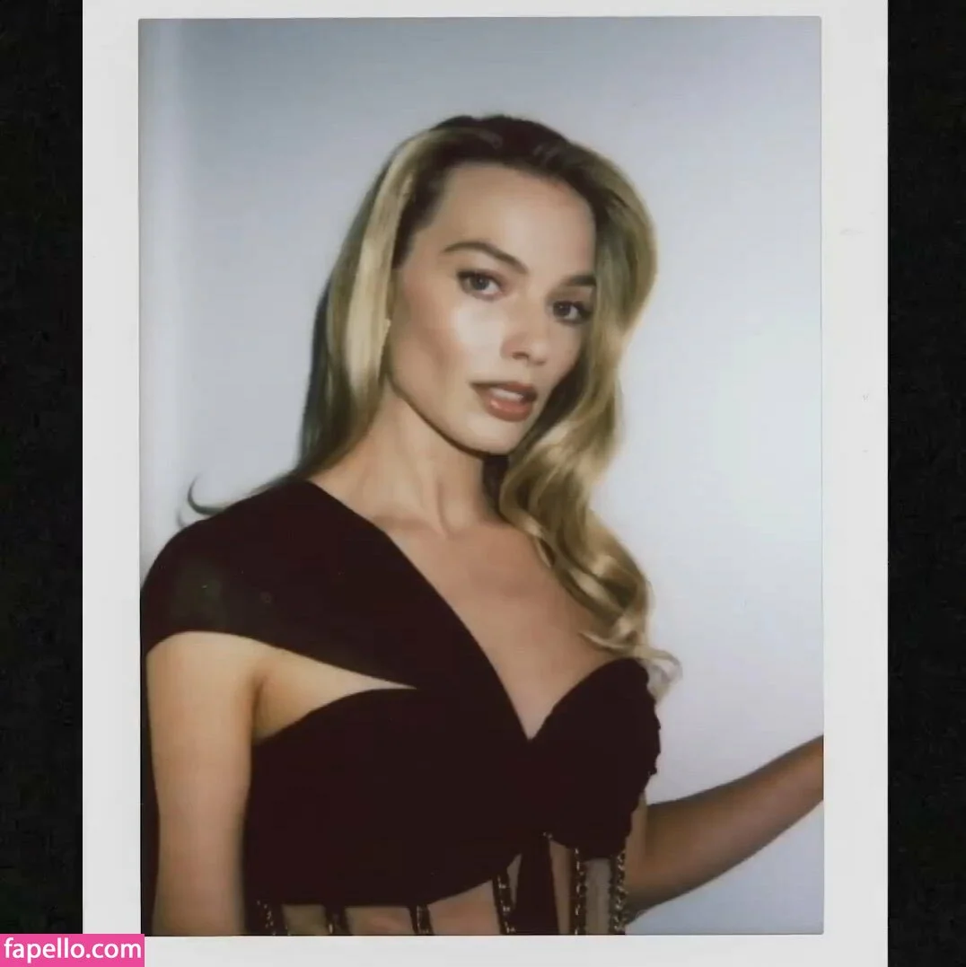 Margot Robbie Onlyfans Photo Gallery 