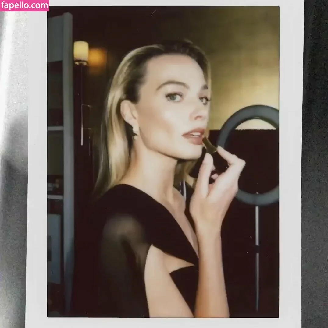 Margot Robbie Onlyfans Photo Gallery 