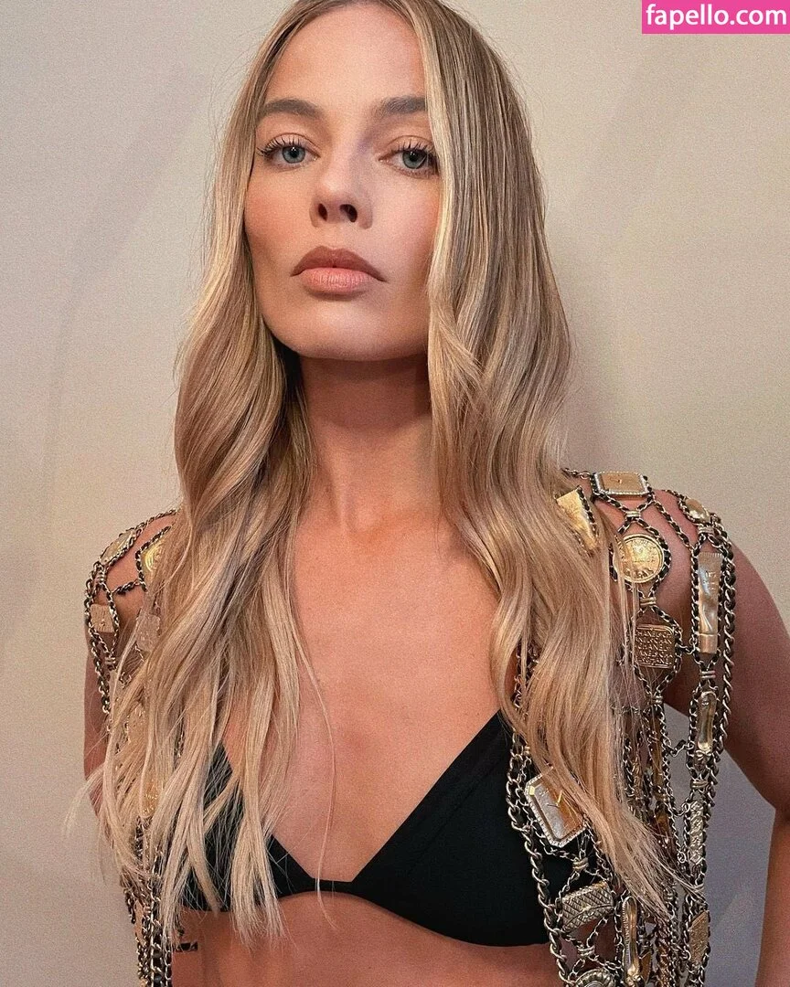 Margot Robbie Onlyfans Photo Gallery 