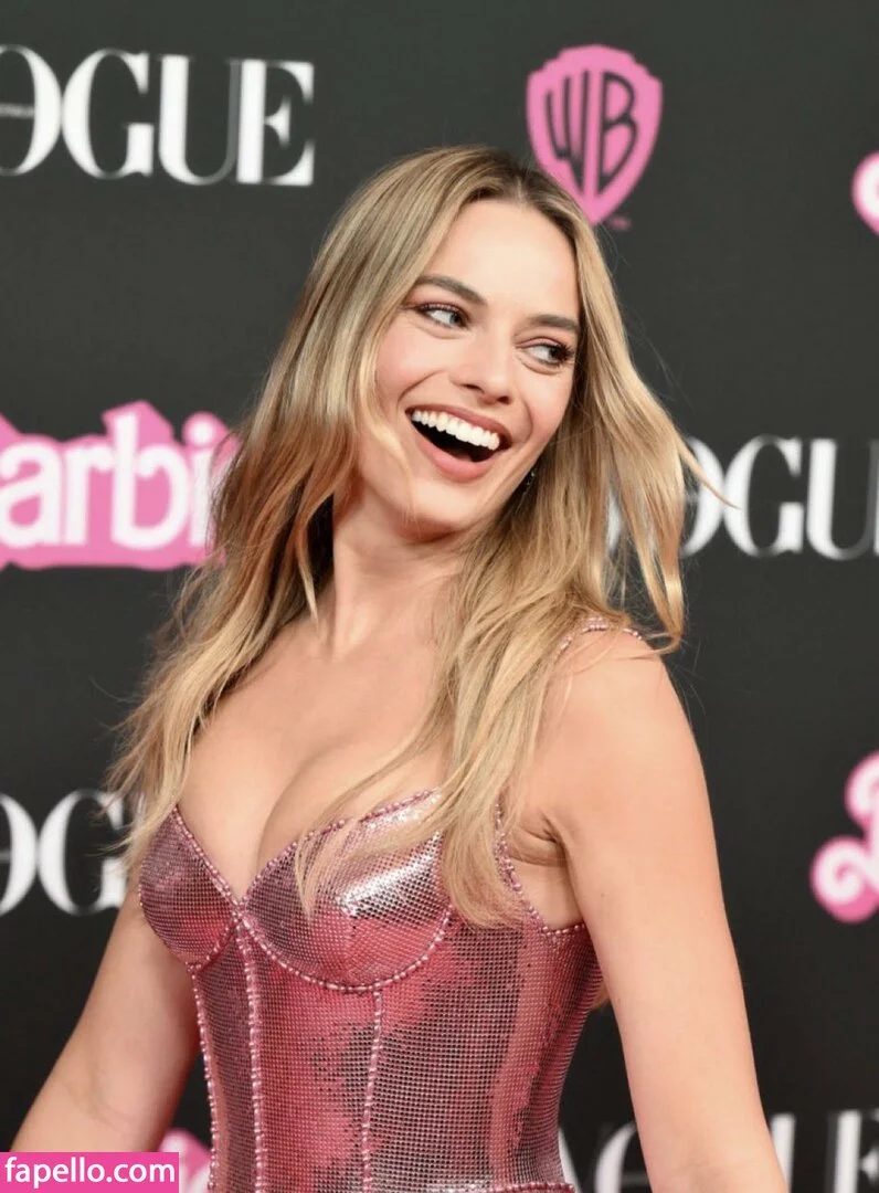 Margot Robbie Onlyfans Photo Gallery 