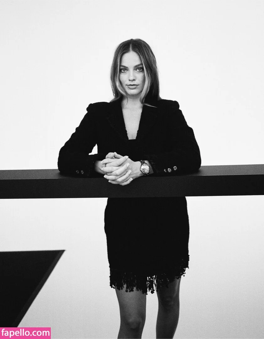 Margot Robbie Onlyfans Photo Gallery 