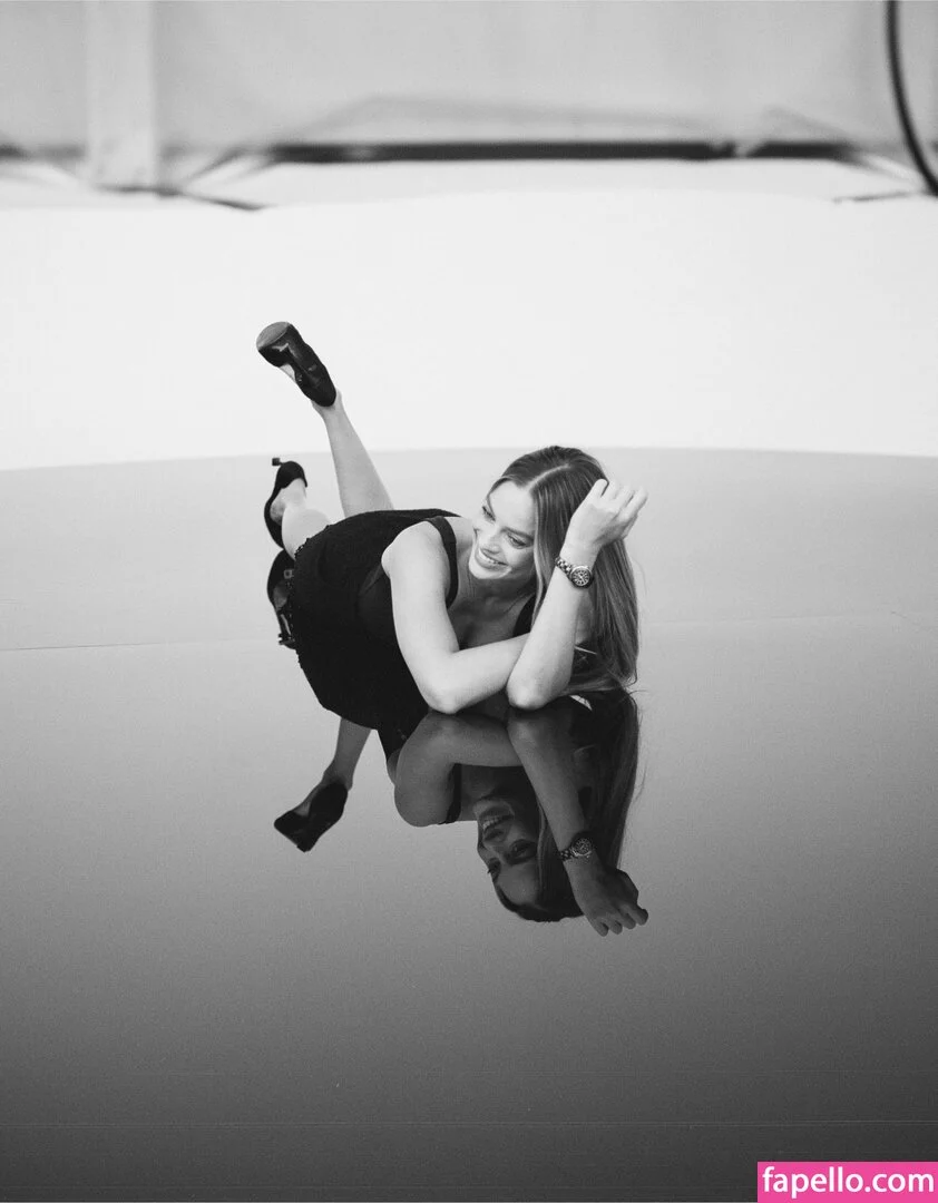 Margot Robbie Onlyfans Photo Gallery 