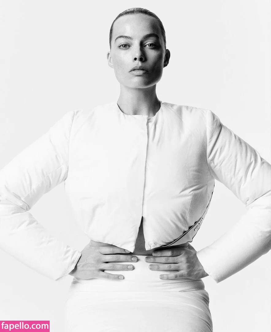 Margot Robbie Onlyfans Photo Gallery 