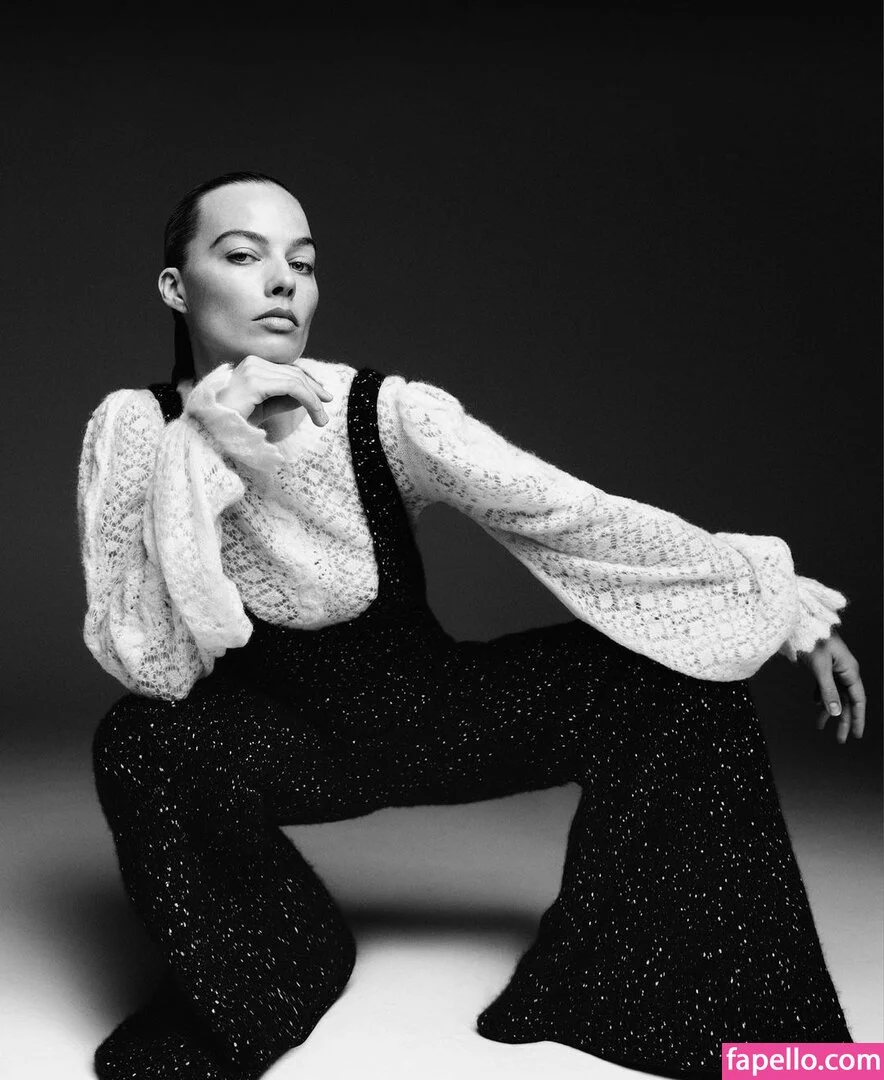 Margot Robbie Onlyfans Photo Gallery 