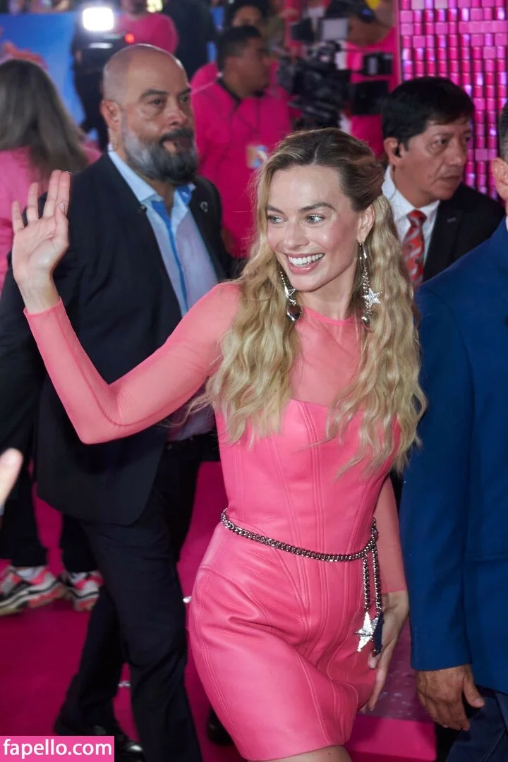 Margot Robbie Onlyfans Photo Gallery 