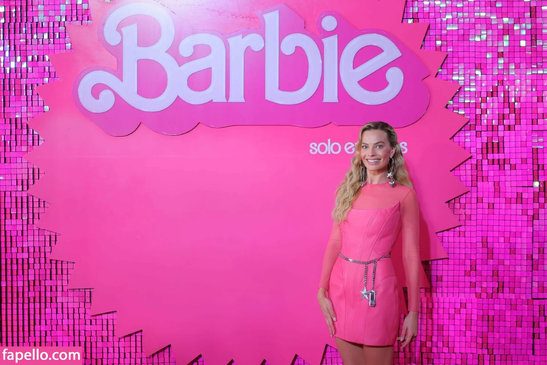 Margot Robbie Onlyfans Photo Gallery 