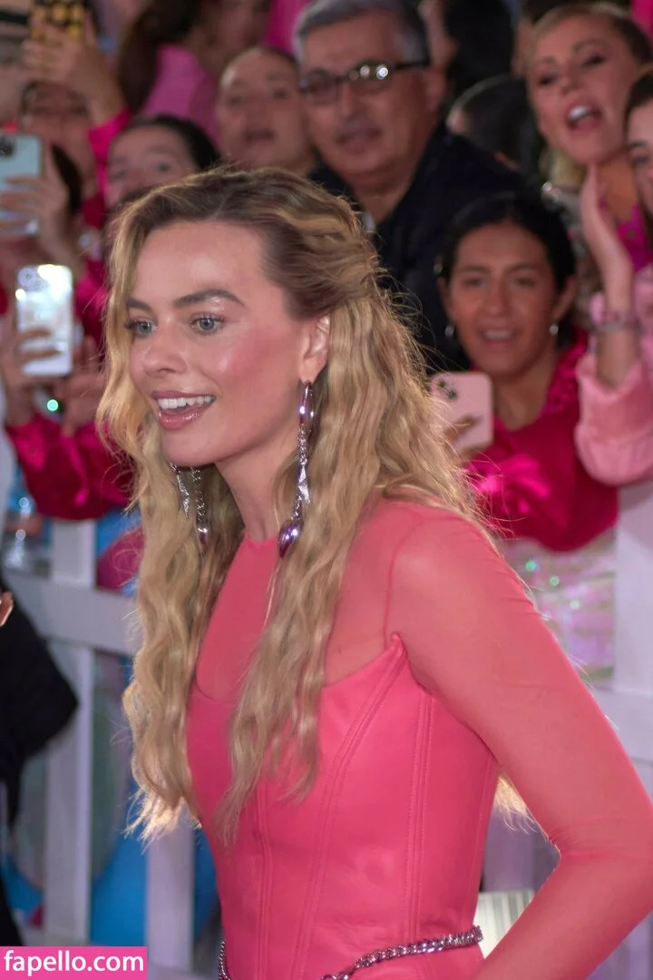 Margot Robbie Onlyfans Photo Gallery 