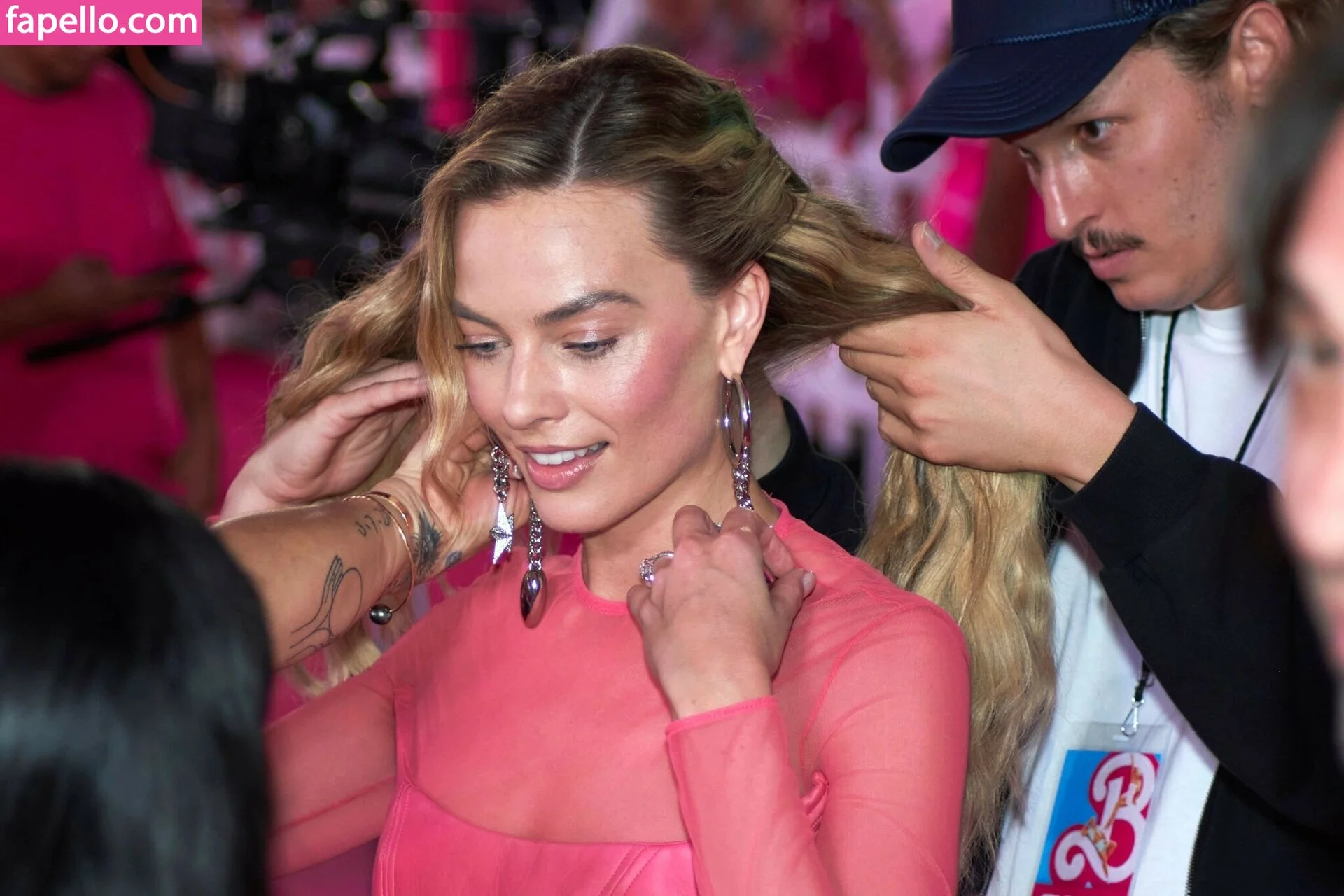 Margot Robbie Onlyfans Photo Gallery 