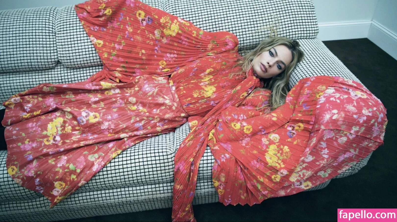 Margot Robbie Onlyfans Photo Gallery 