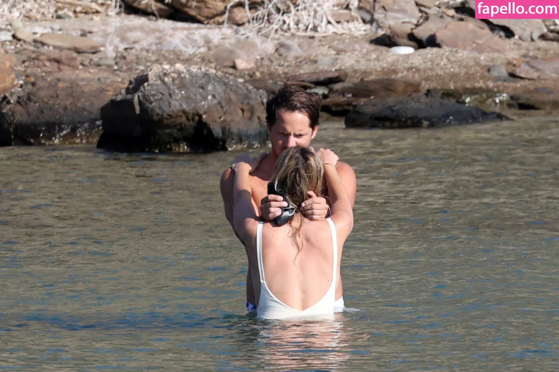 Margot Robbie Onlyfans Photo Gallery 