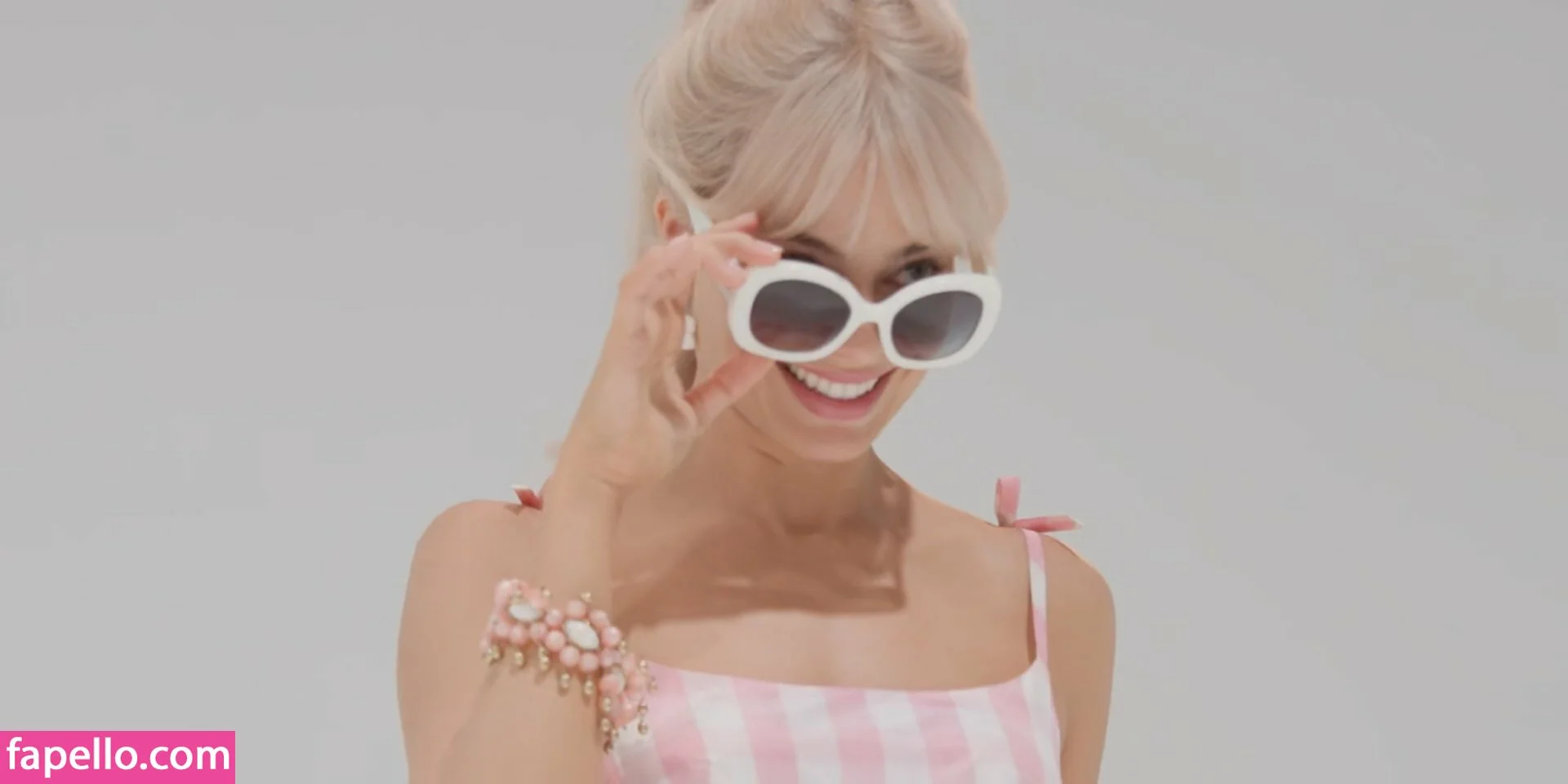 Margot Robbie Onlyfans Photo Gallery 