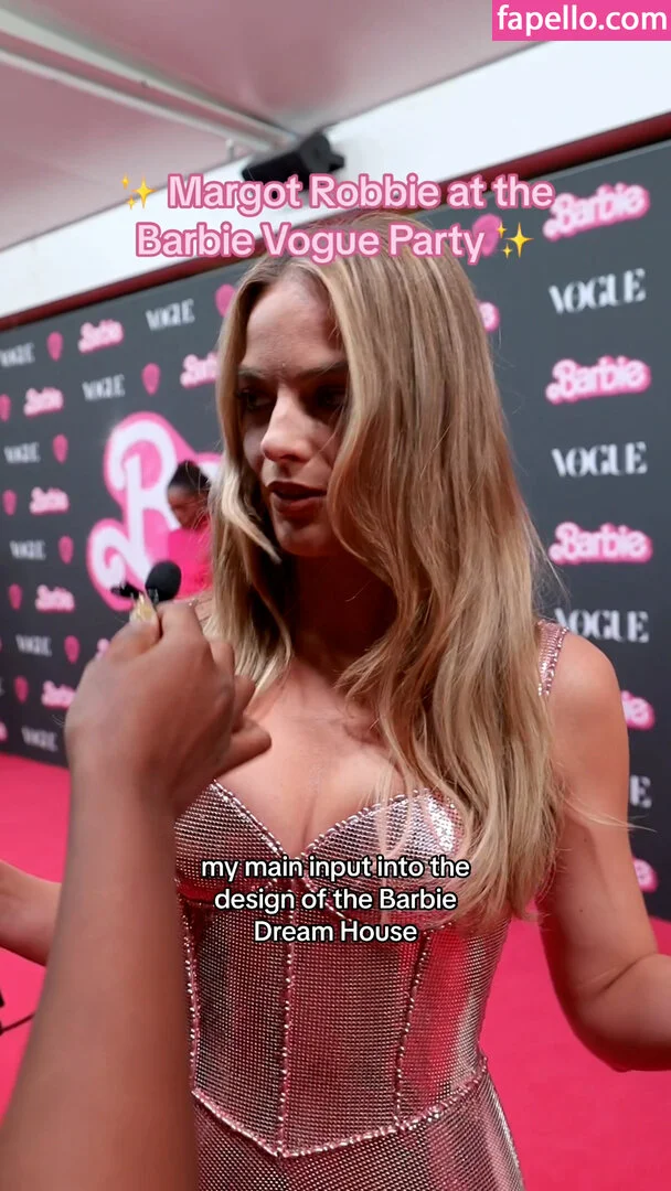 Margot Robbie Onlyfans Photo Gallery 