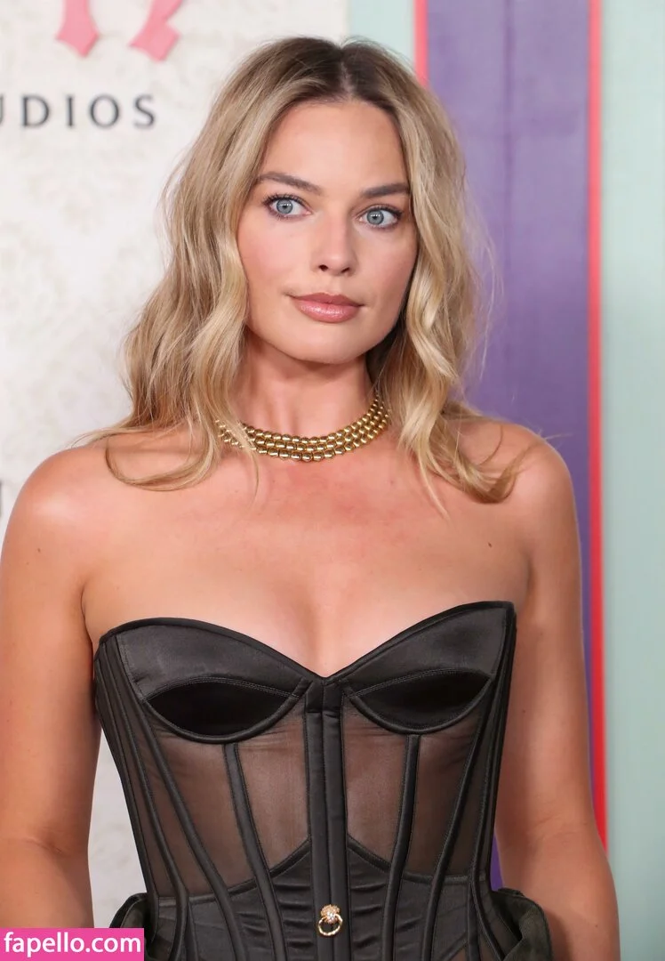 Margot Robbie Onlyfans Photo Gallery 