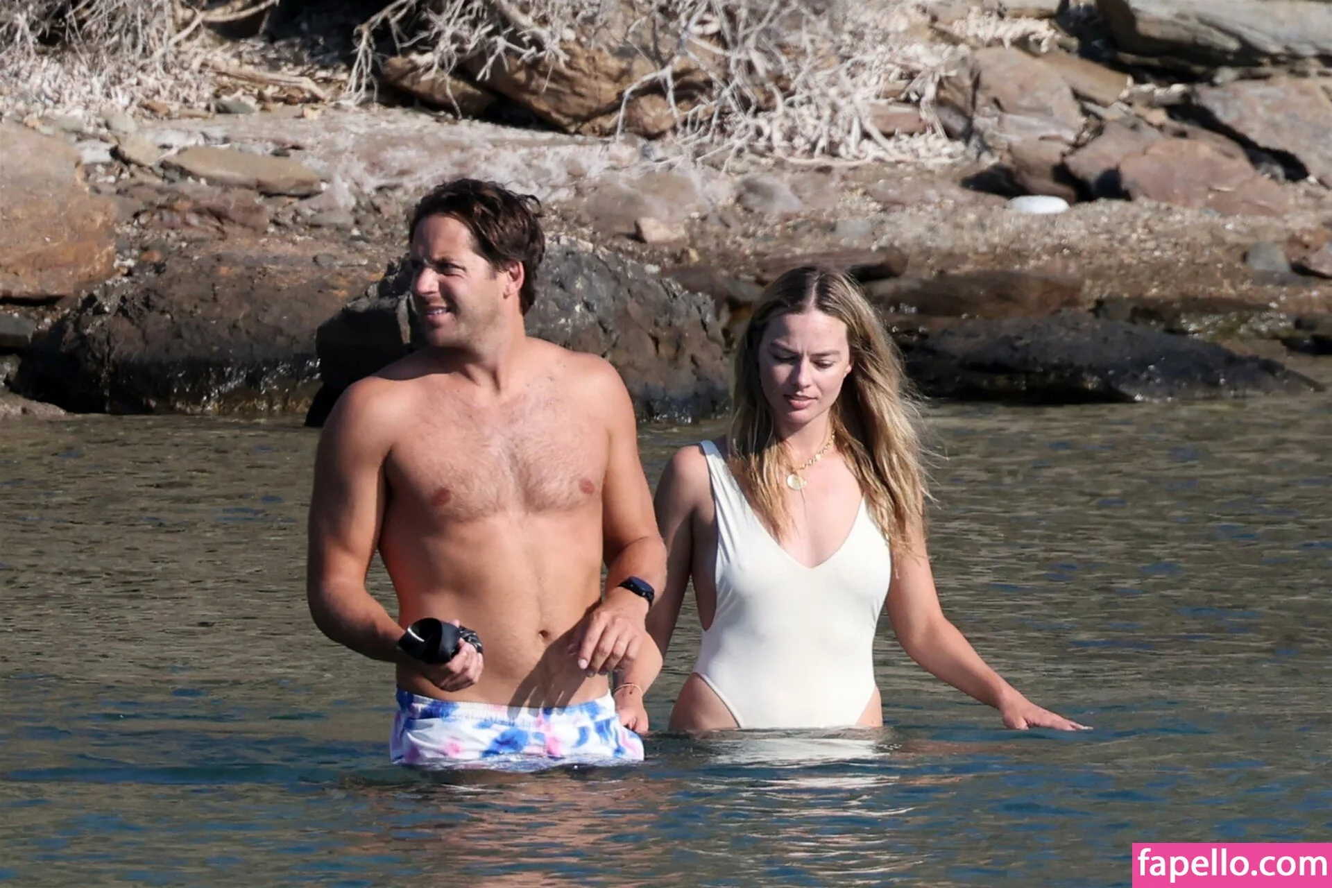 Margot Robbie Onlyfans Photo Gallery 