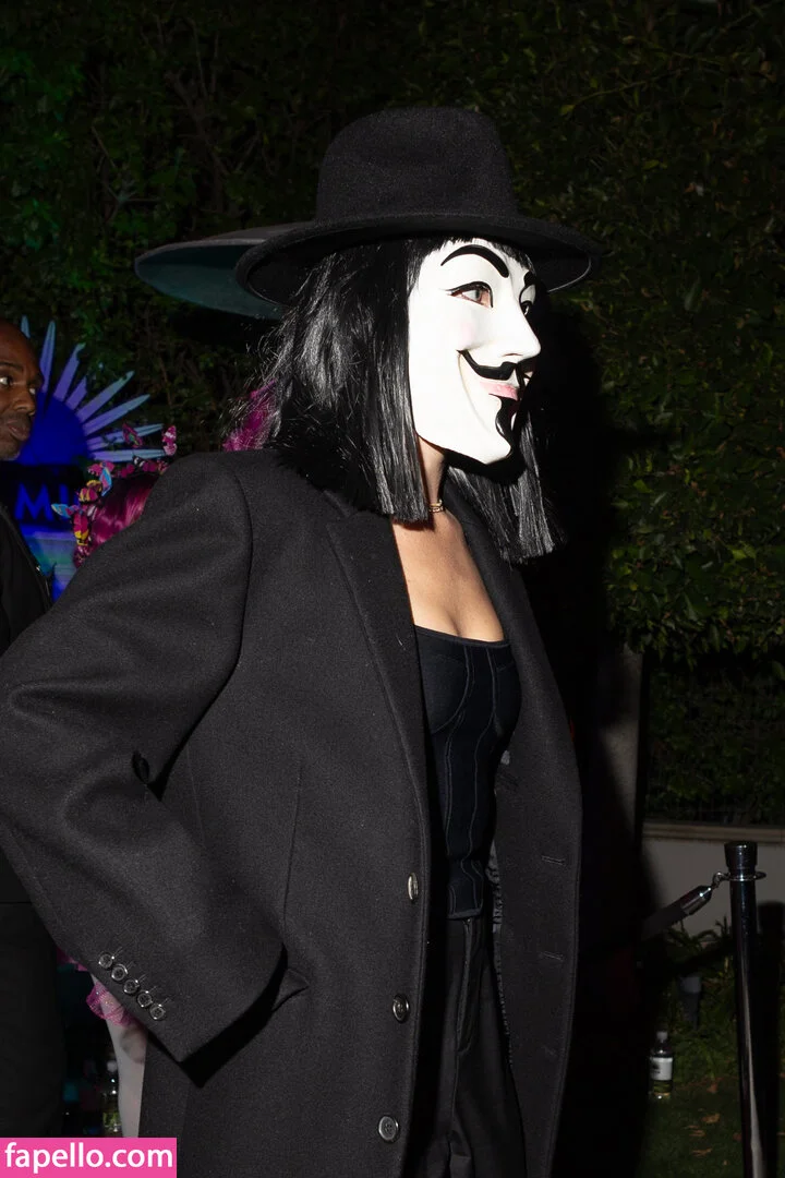 Margot Robbie Onlyfans Photo Gallery 