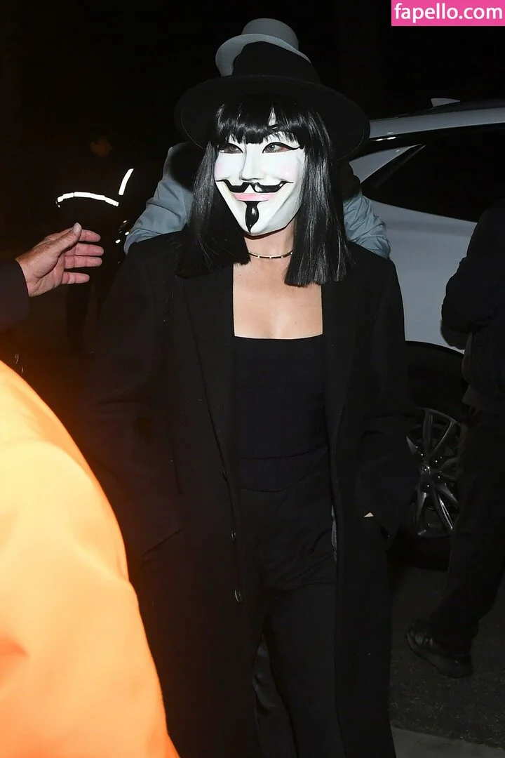 Margot Robbie Onlyfans Photo Gallery 