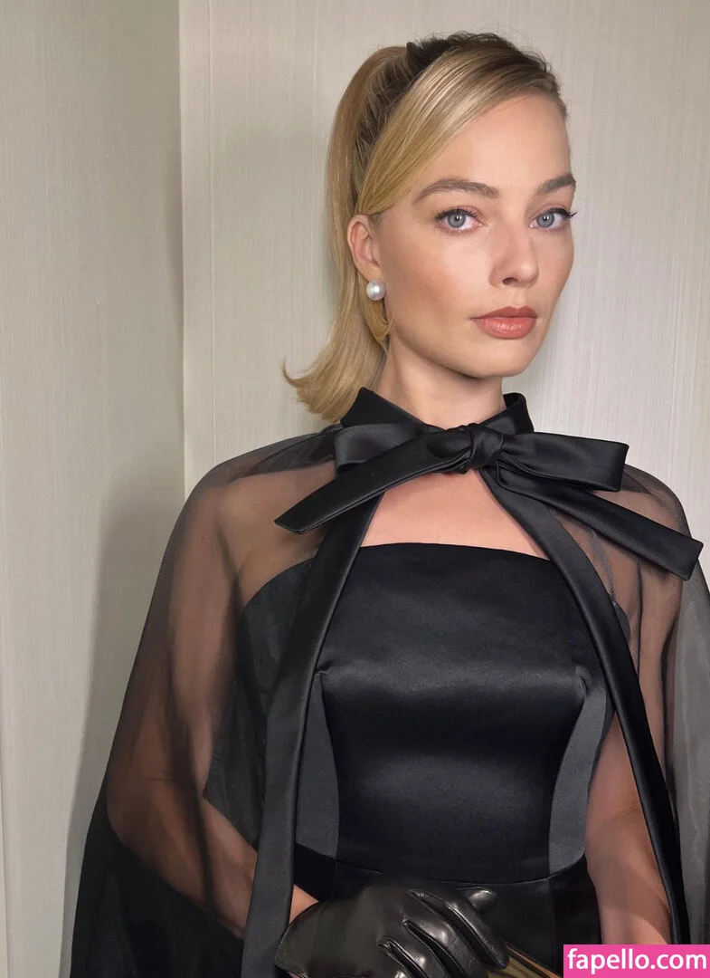 Margot Robbie Onlyfans Photo Gallery 