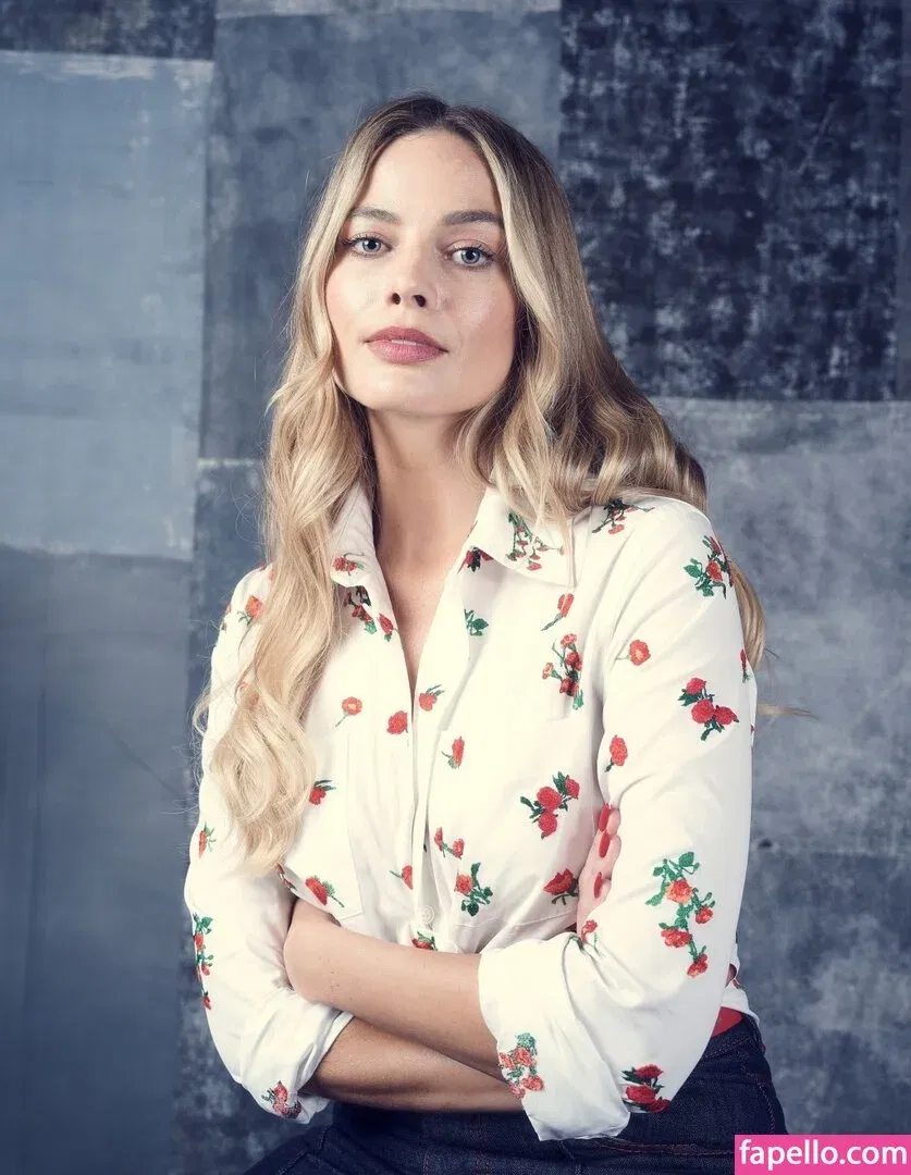 Margot Robbie Onlyfans Photo Gallery 