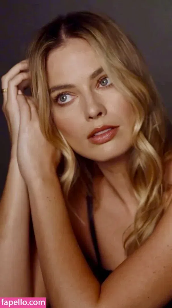 Margot Robbie Onlyfans Photo Gallery 
