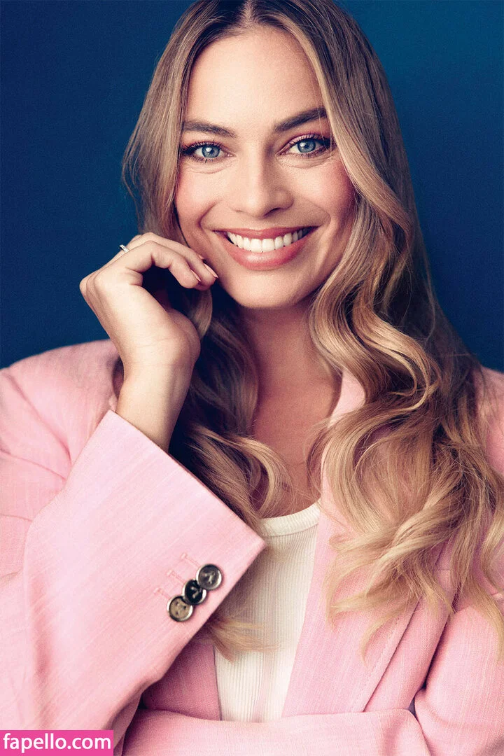 Margot Robbie Onlyfans Photo Gallery 