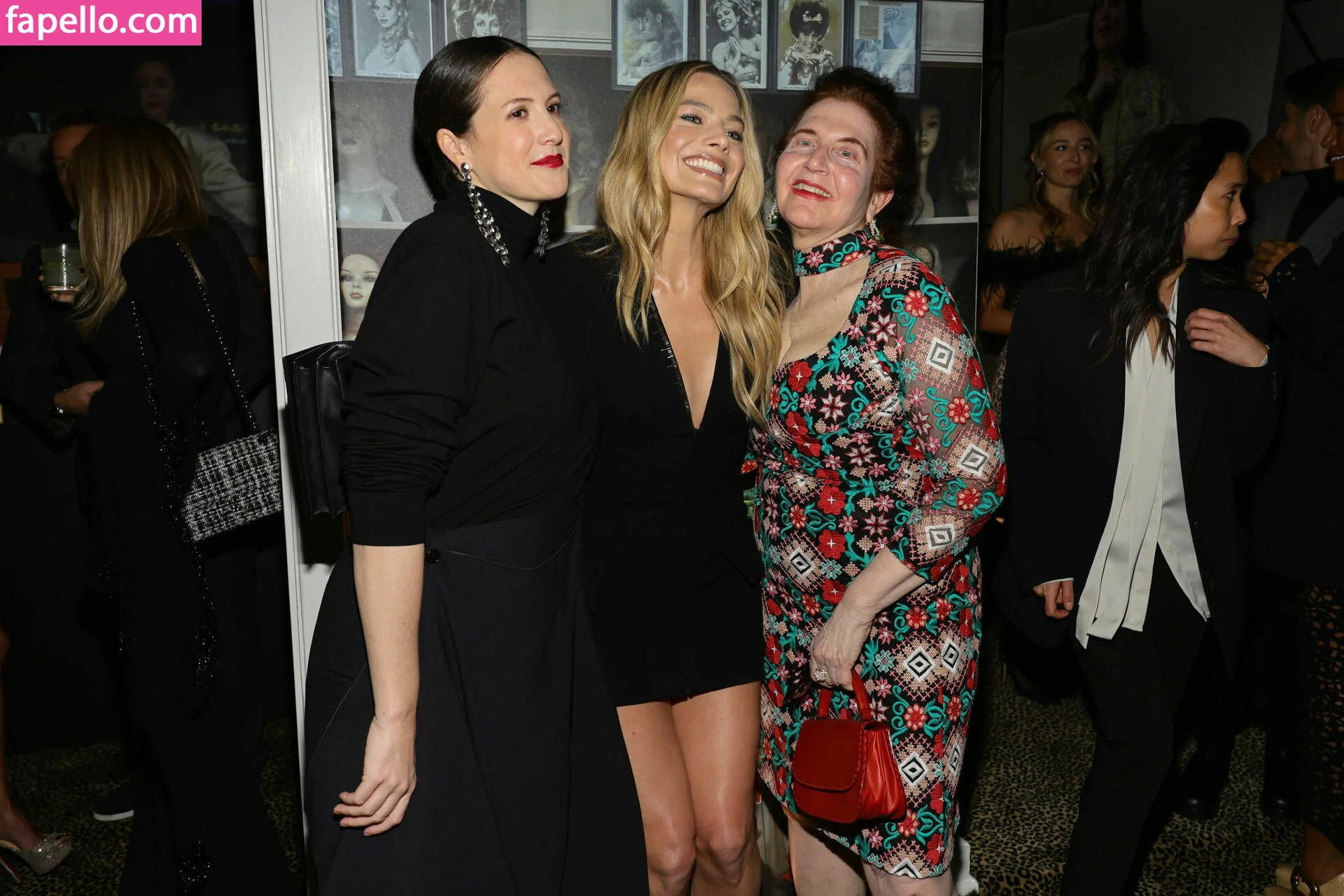 Margot Robbie Onlyfans Photo Gallery 