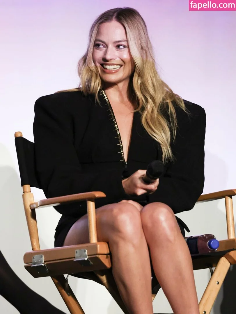 Margot Robbie Onlyfans Photo Gallery 