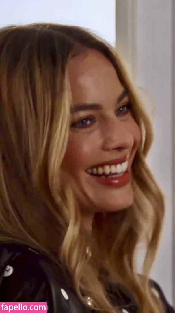Margot Robbie Onlyfans Photo Gallery 