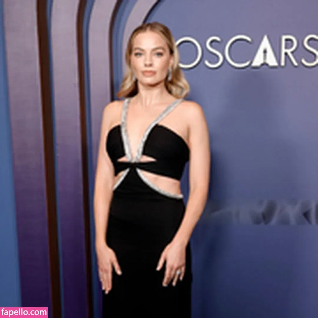 Margot Robbie Onlyfans Photo Gallery 