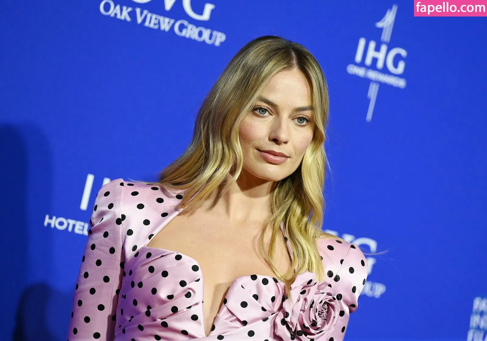 Margot Robbie Onlyfans Photo Gallery 