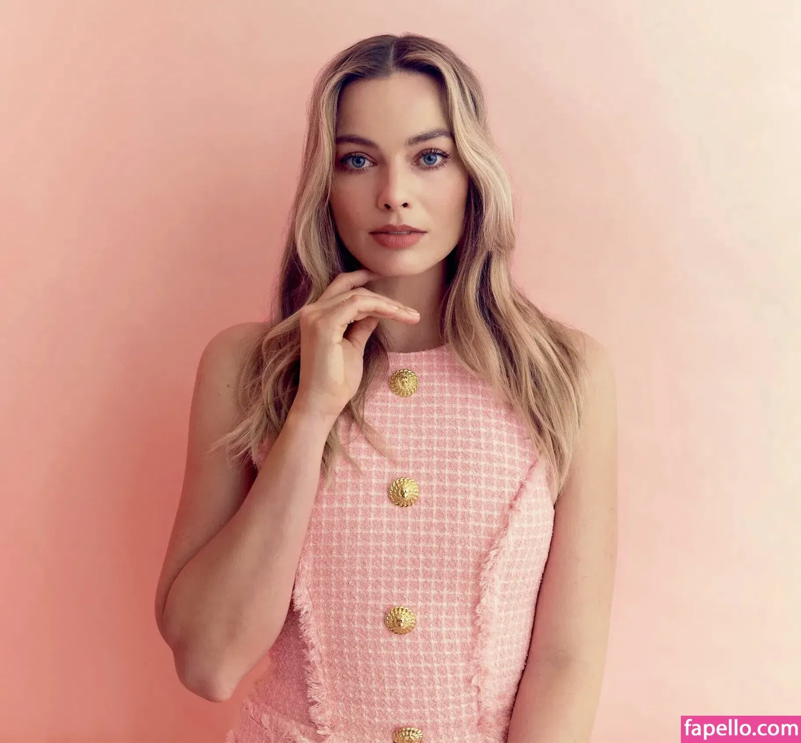 Margot Robbie Onlyfans Photo Gallery 