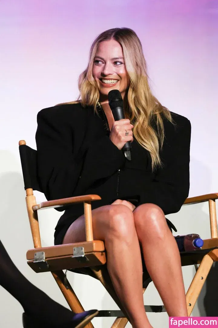 Margot Robbie Onlyfans Photo Gallery 