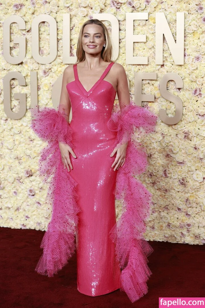 Margot Robbie Onlyfans Photo Gallery 