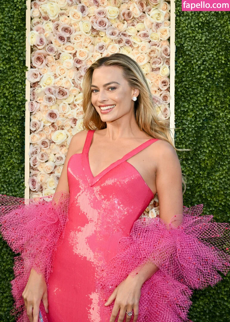 Margot Robbie Onlyfans Photo Gallery 