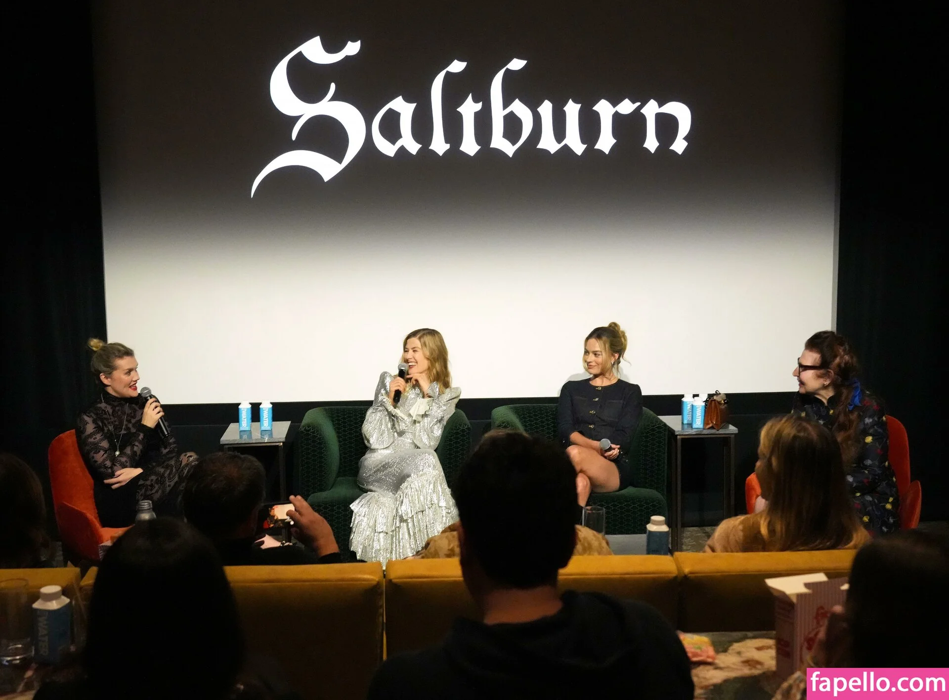 Margot Robbie Onlyfans Photo Gallery 