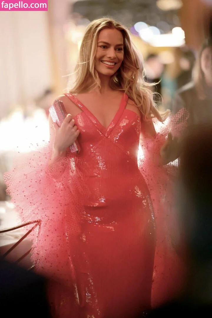 Margot Robbie Onlyfans Photo Gallery 