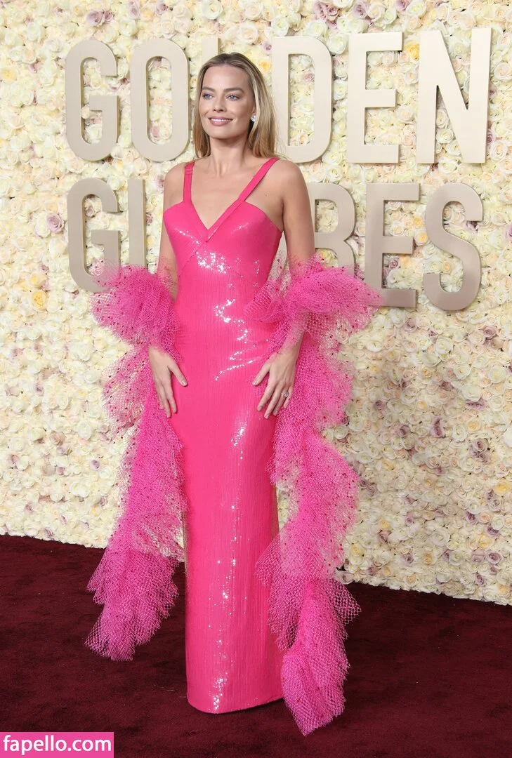 Margot Robbie Onlyfans Photo Gallery 