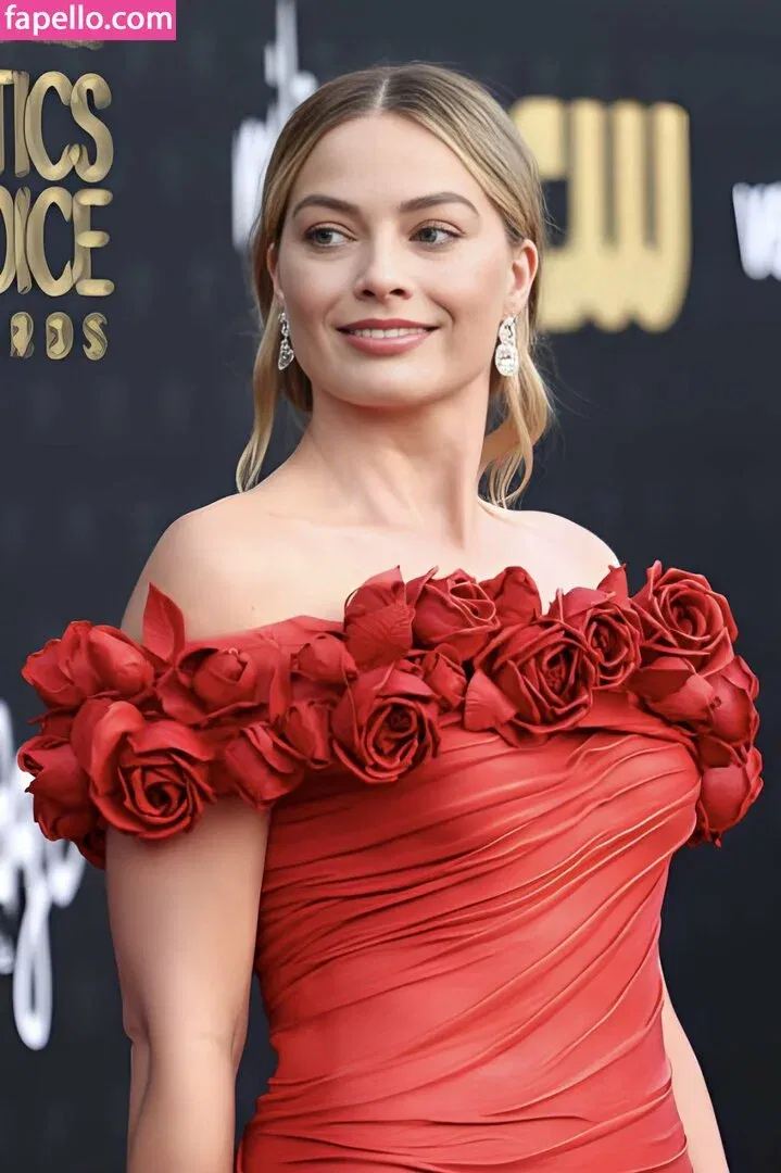 Margot Robbie Onlyfans Photo Gallery 