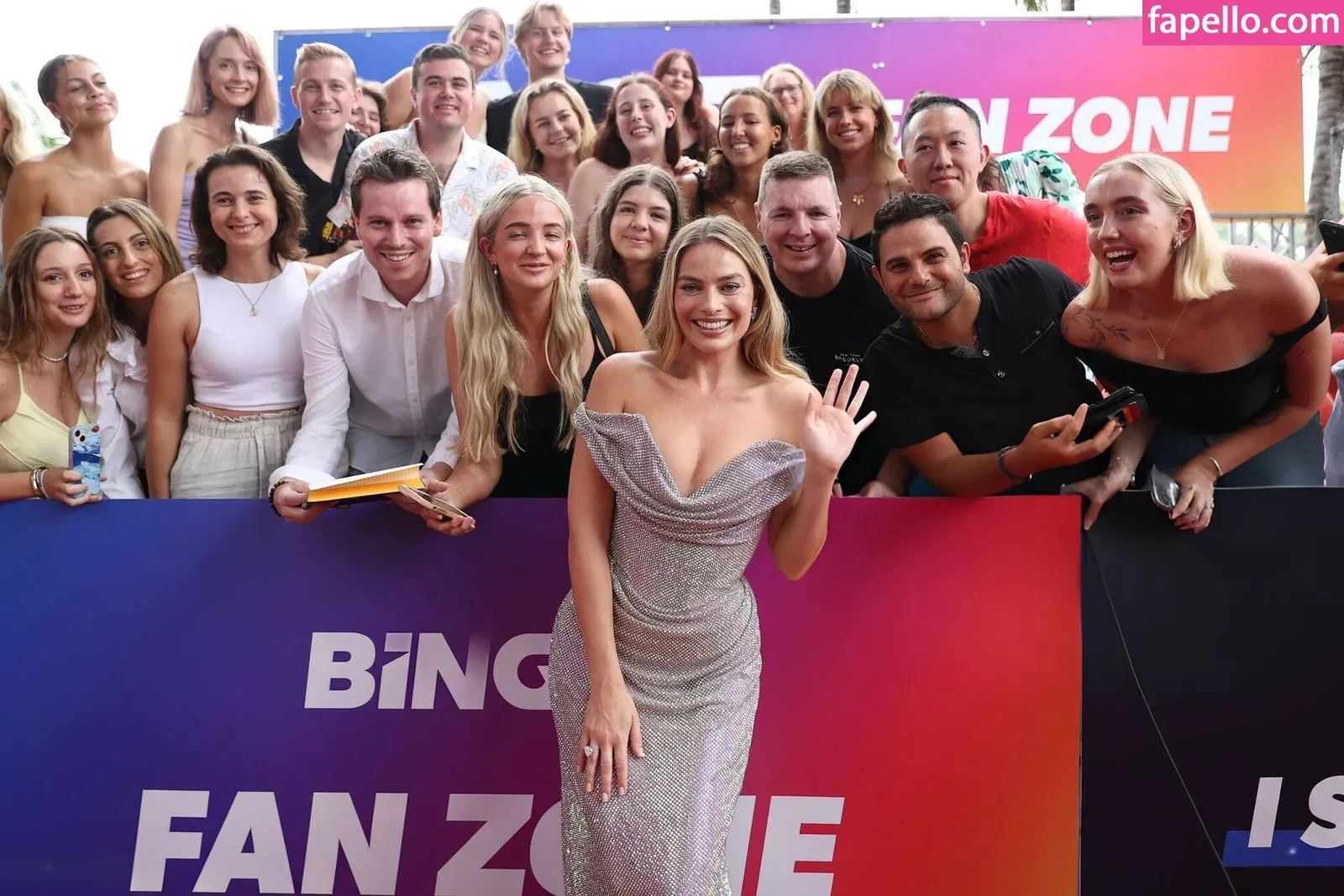 Margot Robbie Onlyfans Photo Gallery 