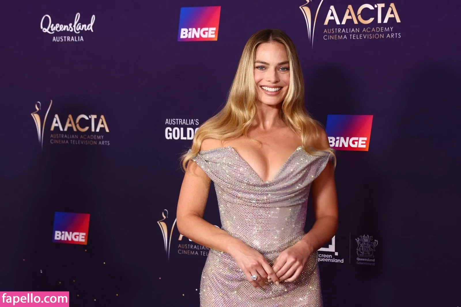 Margot Robbie Onlyfans Photo Gallery 