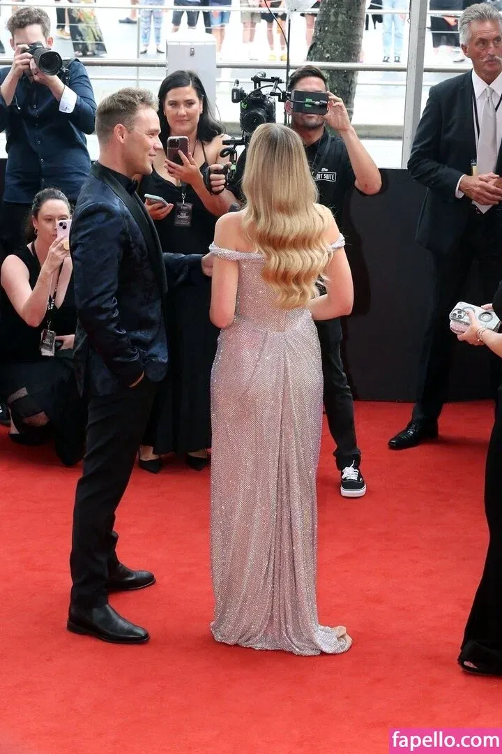 Margot Robbie Onlyfans Photo Gallery 