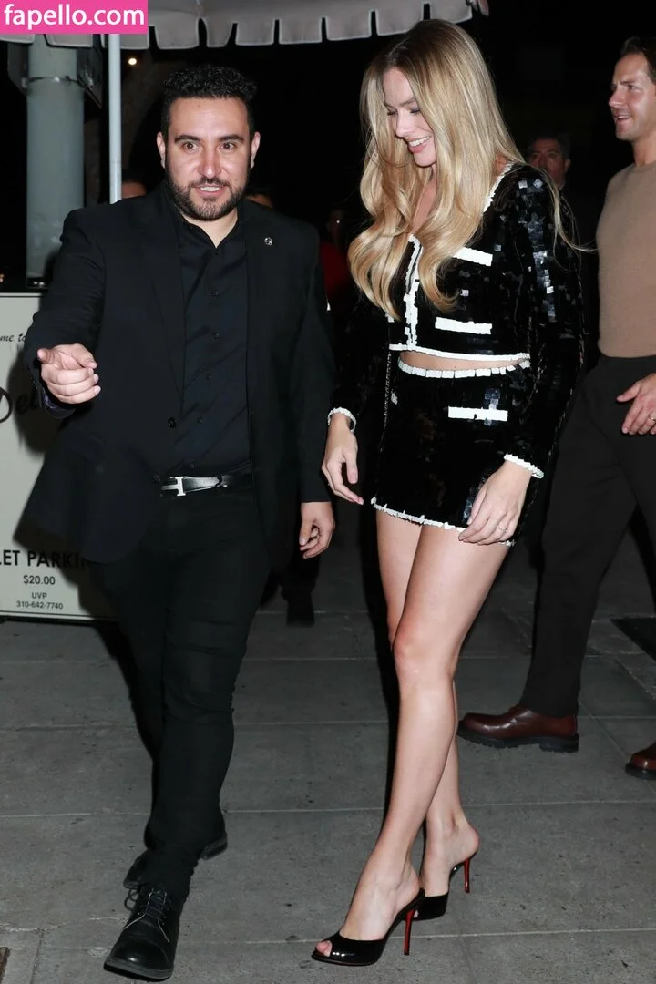 Margot Robbie Onlyfans Photo Gallery 