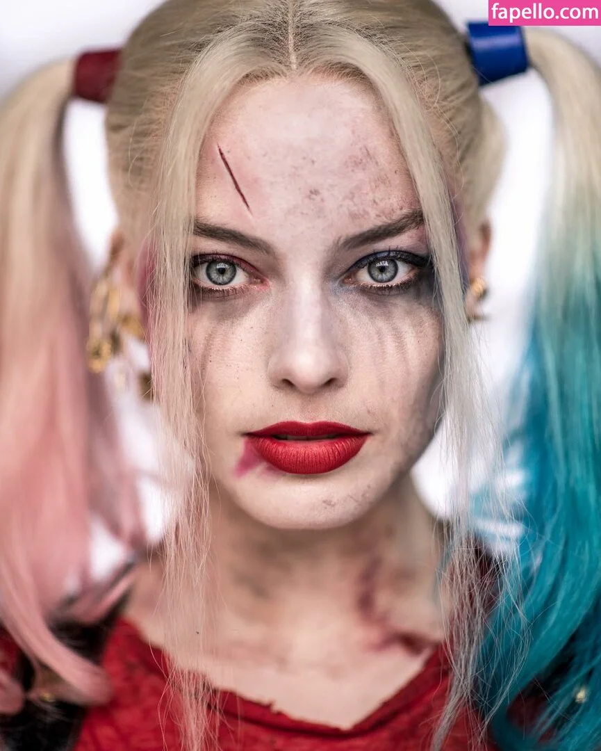 Margot Robbie Onlyfans Photo Gallery 